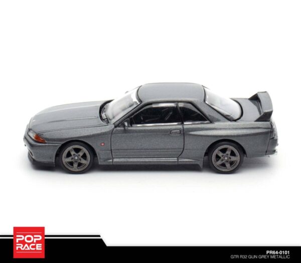 Pop Race GTR R32 Gun Grey Metallic PR64-0101