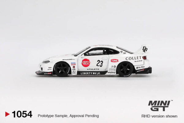 1054.1 Mini GT 1/64 Nissan LB-Super Silhouette S15 SILVIA ATHLETE MGT01054