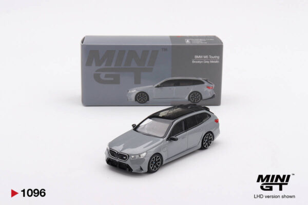 1096 Mini GT 1/64 BMW M5 Touring (G99) Brooklyn Grey Metallic MGT01096