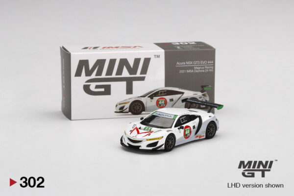 Mini GT Acura NSX GT3 EVO #44 2021 IMSA Daytona 24 Hrs