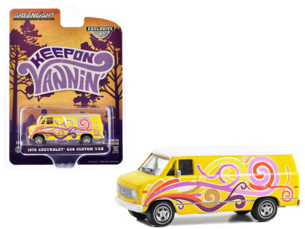Greenlight 1/64 Vannin' - 1976 Chevrolet G20 Custom Van - Yellow with Swirls 30476