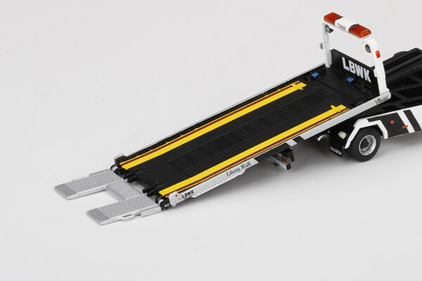 356.4 Mini GT Isuzu N-Series Vehicle Transporter LBWK White