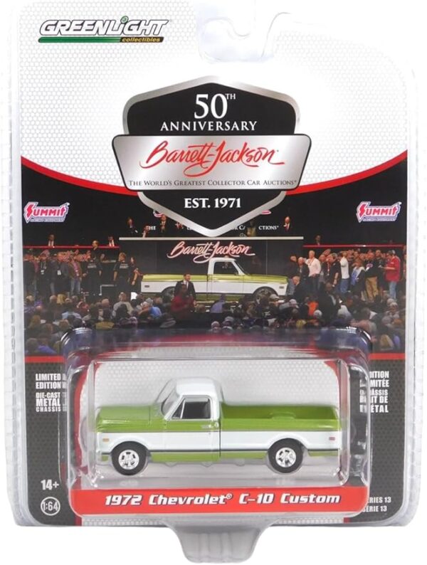 Greenlight 37300-C Barrett-Jackson ‘Scottsdale Edition’ Series 13-1972 Chevy C-10 Custom - Green/White  1/64