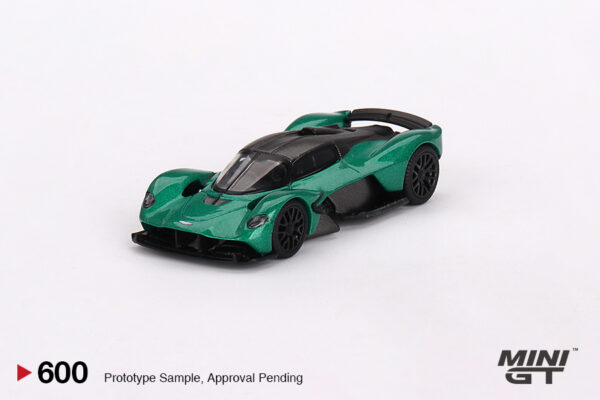 Mini GT Aston Martin Valkyrie Aston Martin Racing Green