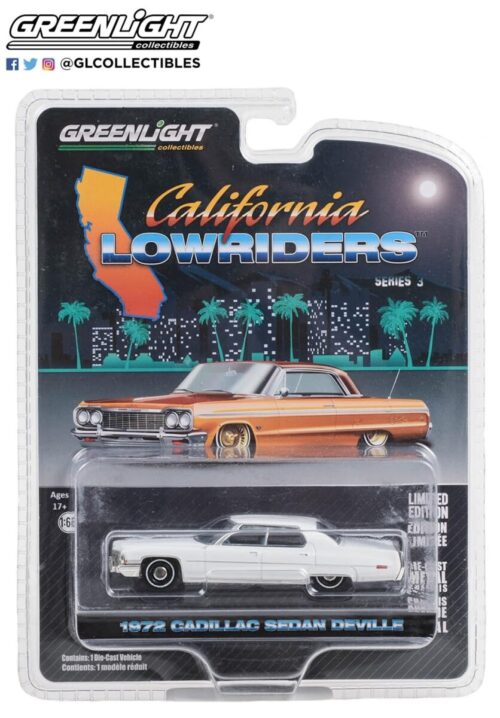1972 CADILLAC SEDAN DEVILLE LOWRIDER COTILLION WHITE 1/64 BY GREENLIGHT 63040 D