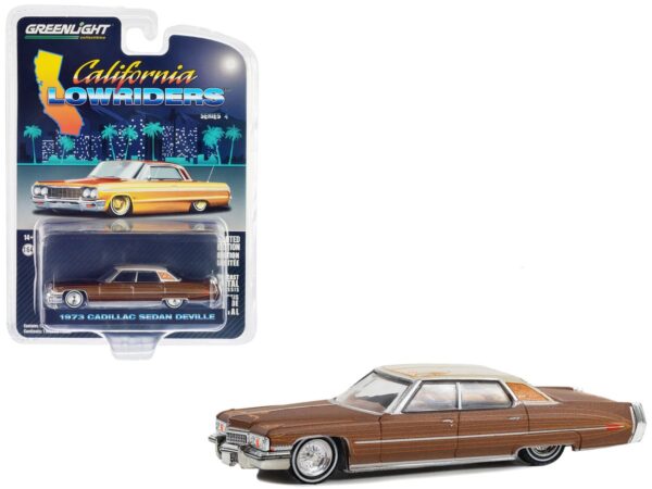 Greenlight 1/64 California Lowriders Series 4 – 1973 Cadillac Sedan Deville 63050-E