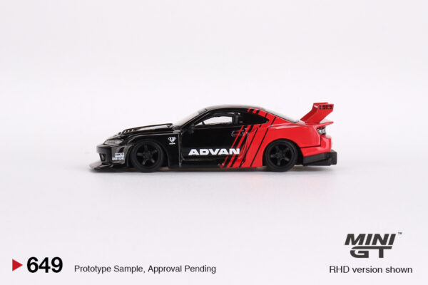 Mini GT 1/64 Nissan LB-Super Silhouette S15 SILVIA ADVAN