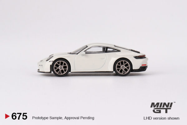Mini GT Porsche 911 (992) GT3 Touring Crayon