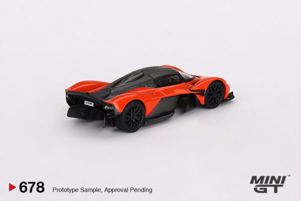Mini GT Aston Martin Valkyrie Maximum Orange