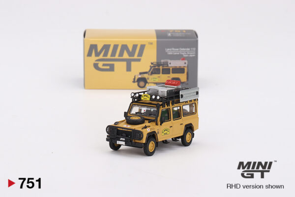 751 Mini GT 1/64 Land Rover Defender 110 1989 Camel Trophy Amazon Team Japan MGT00751