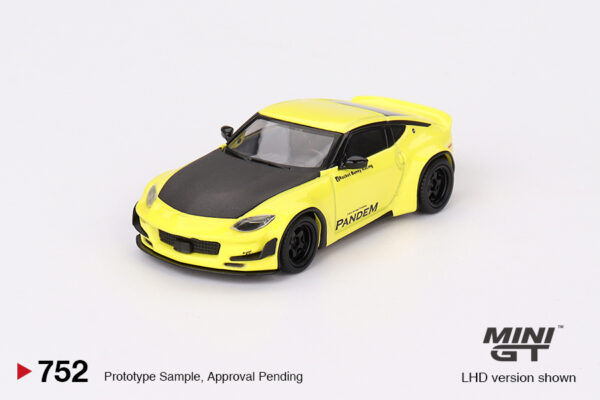 Mini GT 1/64 Nissan Z Pandem Ikazuchi Yellow MGT00752