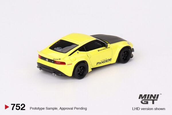 Mini GT 1/64 Nissan Z Pandem Ikazuchi Yellow MGT00752