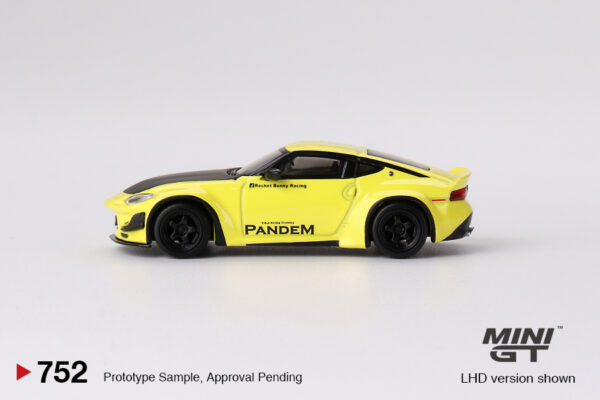 Mini GT 1/64 Nissan Z Pandem Ikazuchi Yellow MGT00752