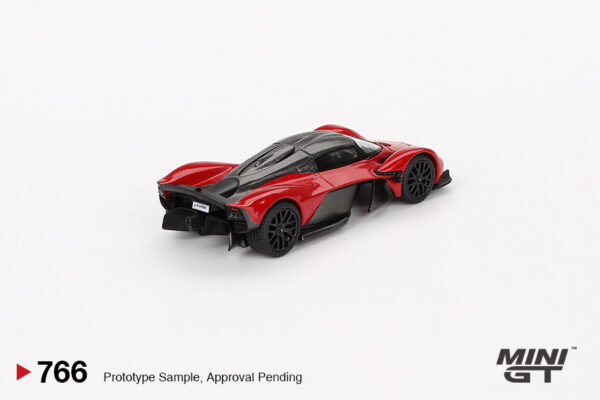 Mini GT Aston Martin Valkyrie Hyper Red