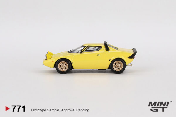 Mini GT 1/64 Lancia Stratos HF Stradale Giallo Fly MGT00771