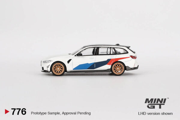 776.3 Mini GT 1/64 BMW M3 M Performance Touring Alpine White MGT00776