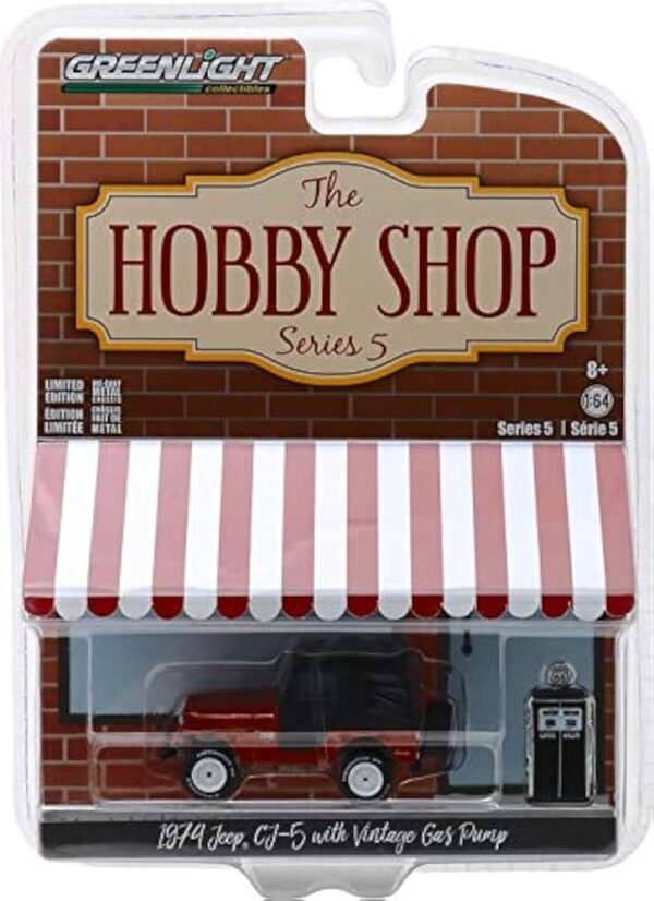 1974 Jeep CJ-5 with Vintage Gas Pump, Copper Metallic - Greenlight 97050D