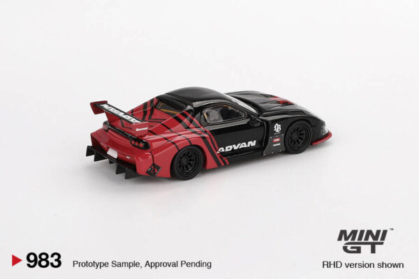 983.2 Mini GT 1/64 Mazda RX-7 LB-Super Silhouette Advan MGT00983