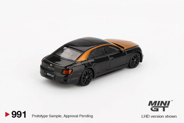 991.2 Mini GT 1/64 Bentley Flying Spur Orange Flame / Onyx MGT00991