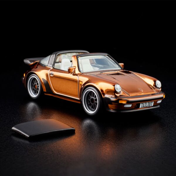 Hot Wheels RLC Exclusive 1988 Porsche 911 Targa Turbo JJY65