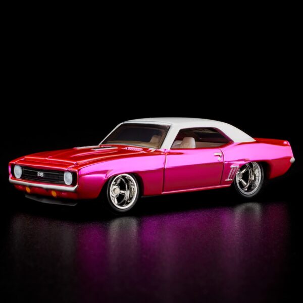 hwf32.2 Hot Wheels RLC 1969 Chevy Camaro SS HWF32