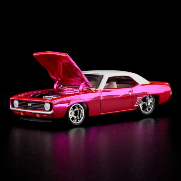 hwf32.3 Hot Wheels RLC 1969 Chevy Camaro SS HWF32