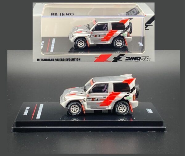 İNNO64 Mitsubishi Pajero Evolution RalliArt Silver