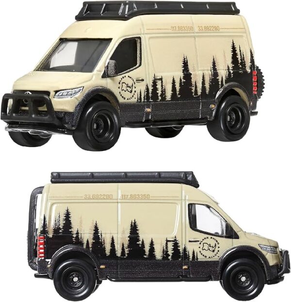 Hot Wheels HRR76 Premium 2-Pack Mercedes-Benz Sprinter Tourer / '05 Toyota Land Cruiser Prado