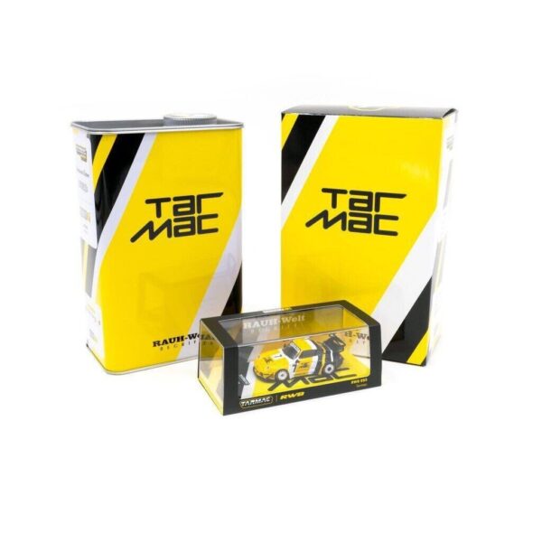 Tarmac Works 1:64 RWB 993 Tarmac With Metal Oil Can